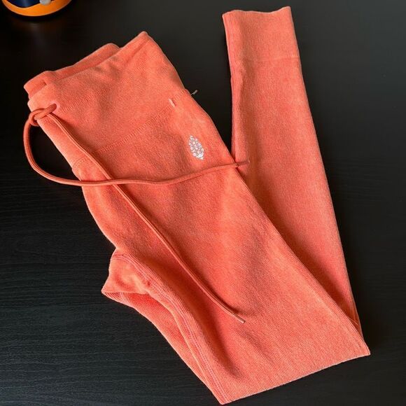 NWOT Free People High Rise Leggings Orange Peach Drawstring XS/S Gym Activewear - Picture 5 of 15